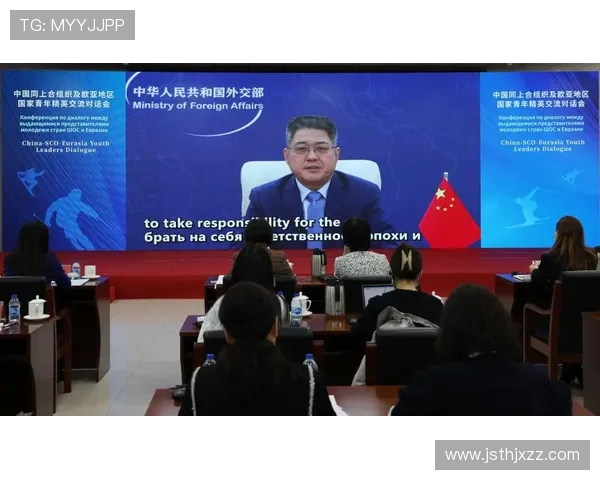 深度对话:李敏如何在和平精英中找到人生的意义与乐趣 深度对话:李敏如何在和平精英中找到人生的意义与乐趣