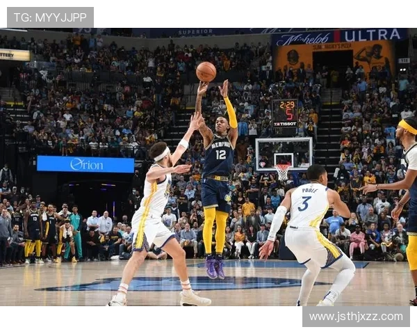 贾莫兰特的崛起之路:从天赋少年到NBA明星的奋斗故事