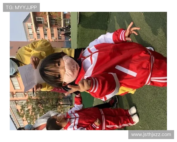 与杨丽畅谈和平精英的成长历程与职业生涯的精彩瞬间