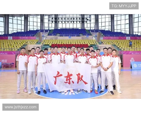 全运会特别报道:武汉篮球队拼搏历程与荣耀之路的真实写照 全运会特别报道:武汉篮球队拼搏历程与荣耀之路的真实写照